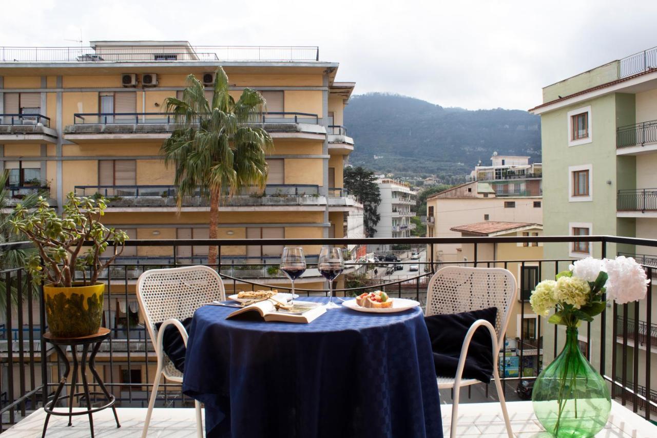 Casa Derosa In Sorrento Centroアパートメント エクステリア 写真